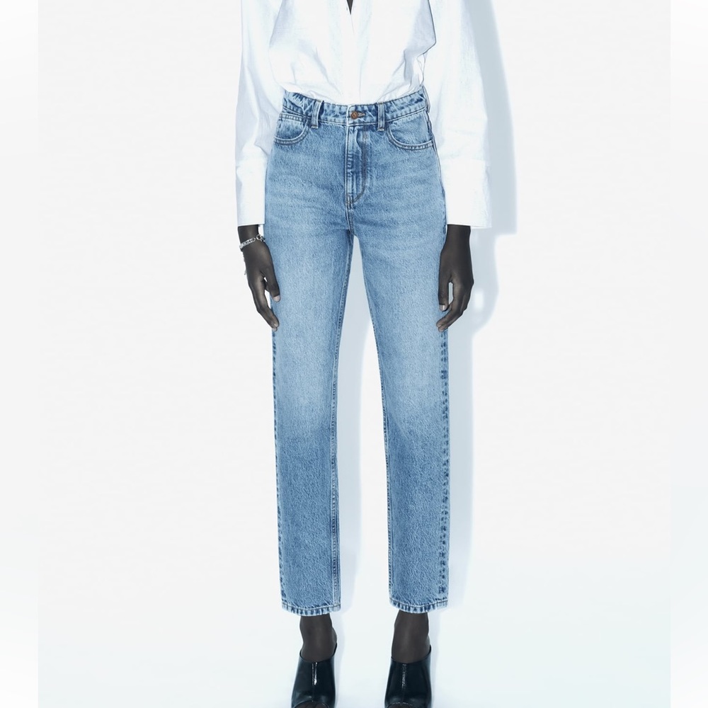 ZARA Mom Fit Jeans size 2